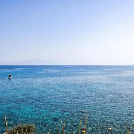 דירה Amazing In Caminia With House Sea View
