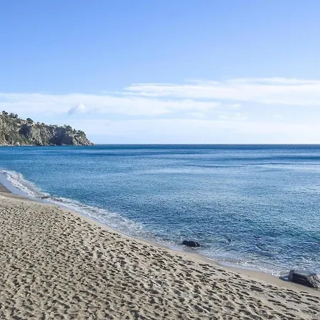דירה Amazing In Caminia With House Sea View *